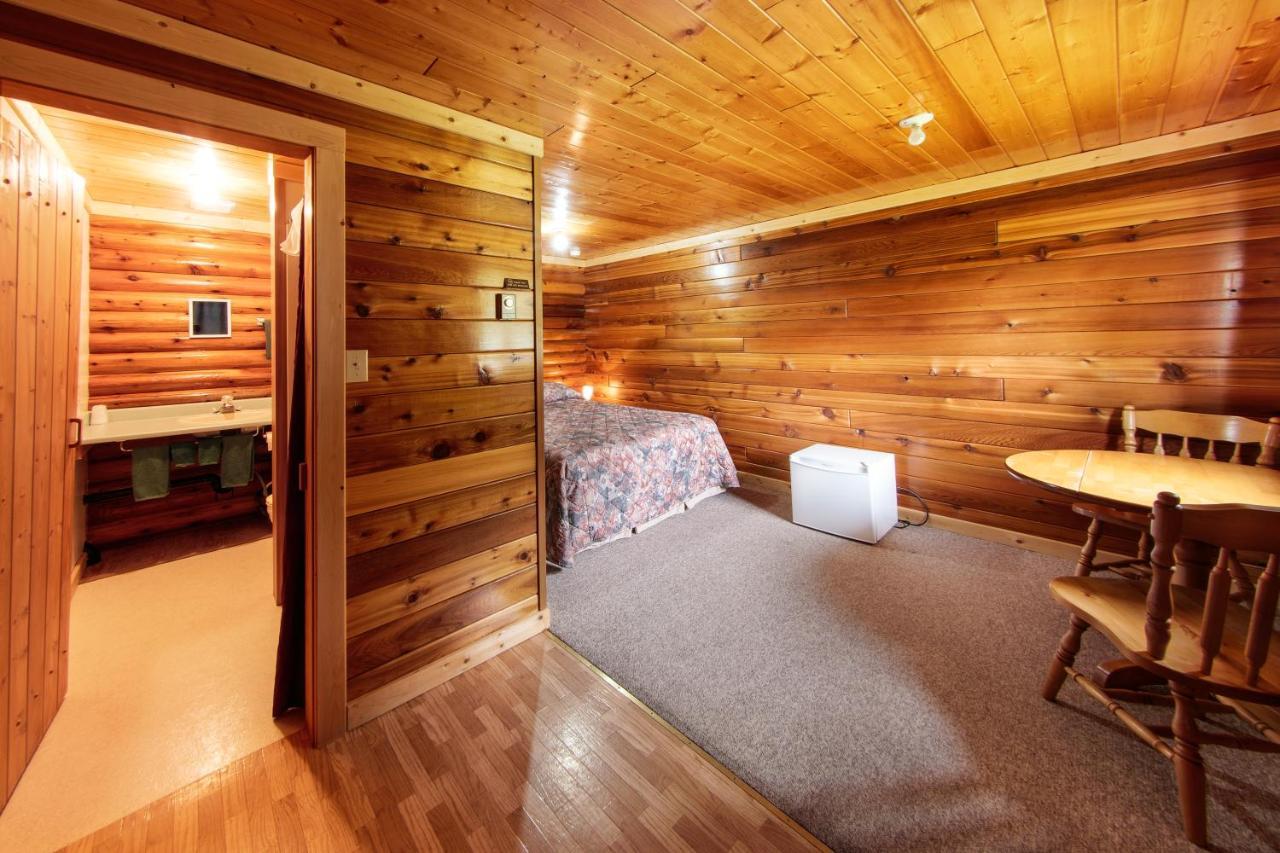 Mount Robson Lodge Zewnętrze zdjęcie